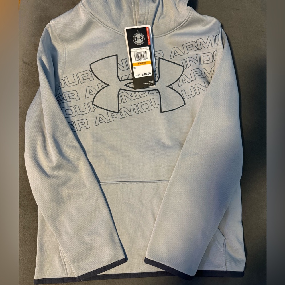 NWT size S boys Under Armour sweatshirt/hoodie